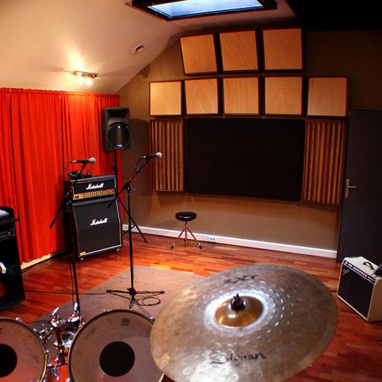 studio 3